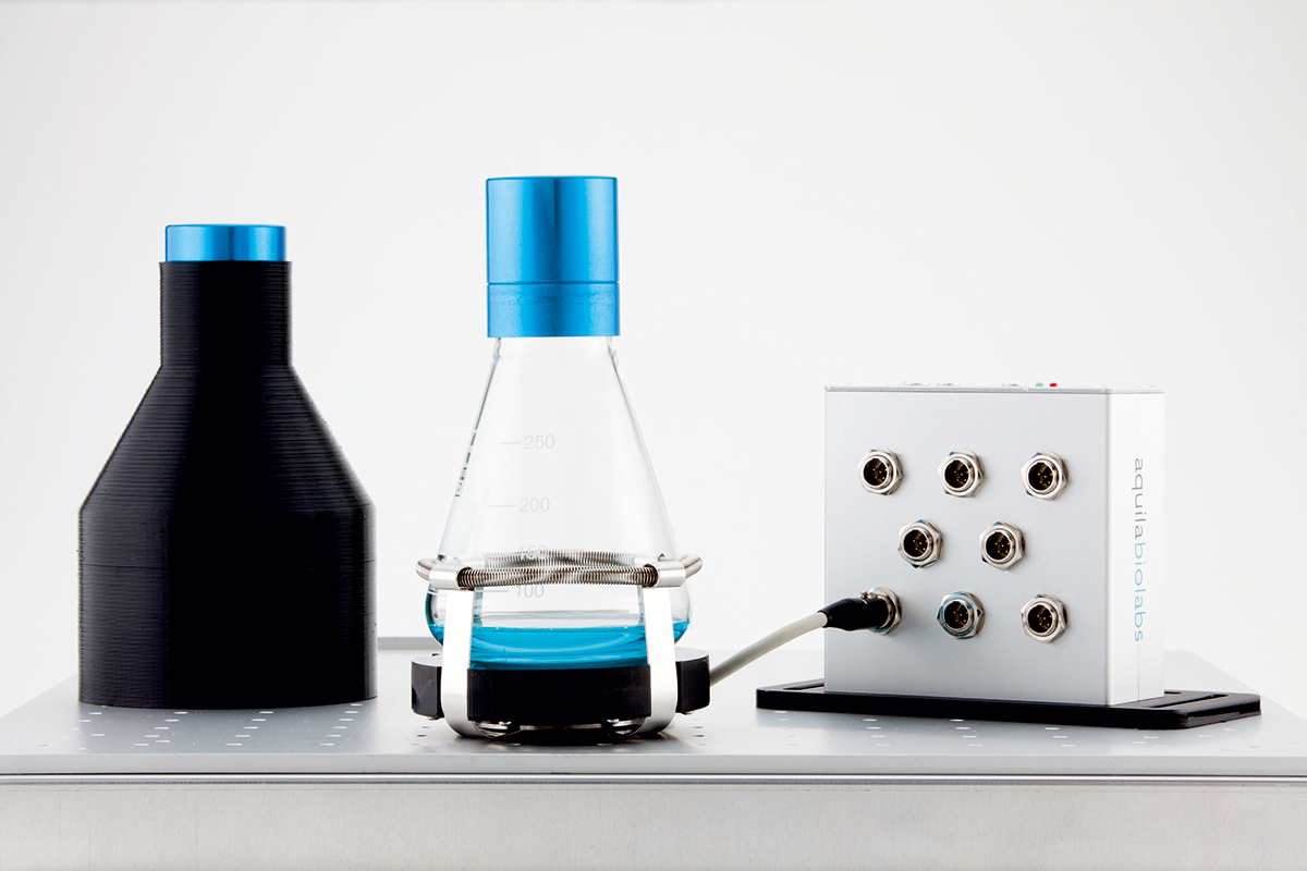 Scientific Bioprocessing: optični senzor CGQ (Cell Growth Quantifier) za spremljanje biomase v stresalniku