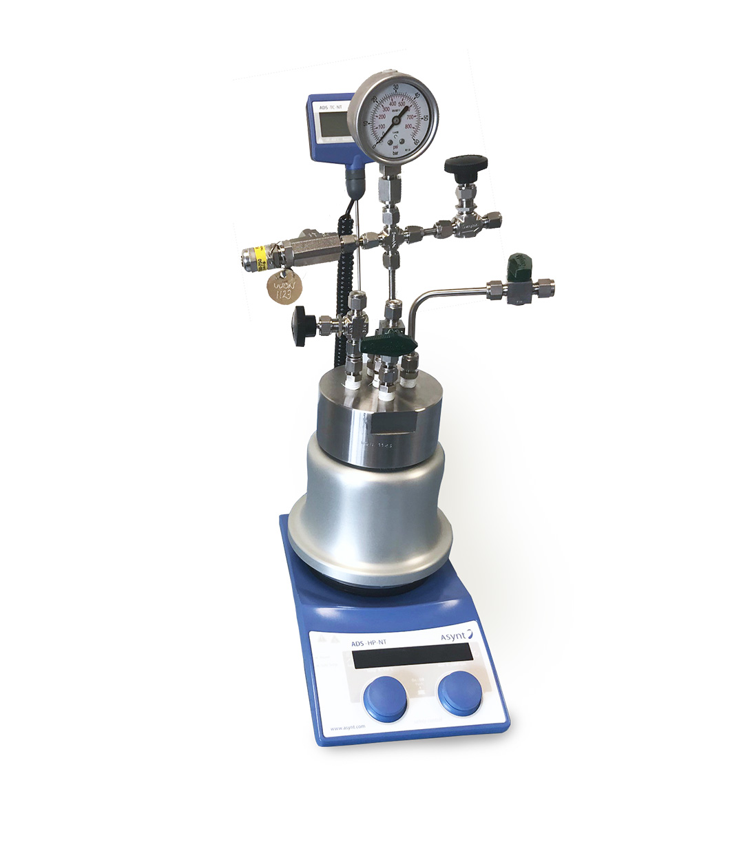 Asynt: enomestni tlačni reaktor