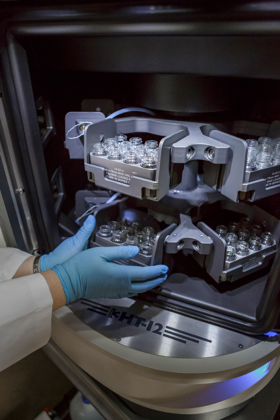 SP Scientific Genevac: vakuumski sušilnik HT - prikaz rotorja in nosilcev